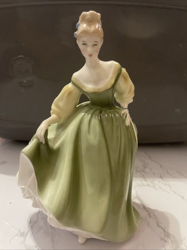 Royal doulton fair - royal, lady