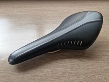 Fizik Arione Wing Flex Saddle. Black