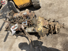 Perkins 4 Cylinder Diesel Engine With gear Box (E3157)