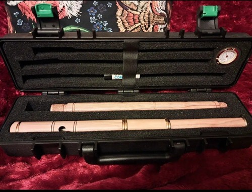 Olivewood flute mcneela - by,