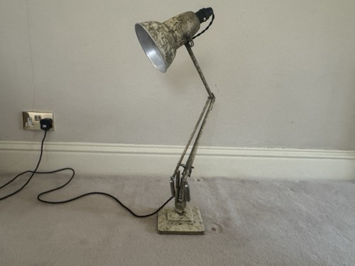 Anglepoise desk lamp - lamp, in