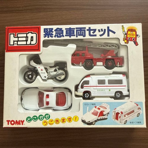 Tomy tomica emergency vehicle - tomy,