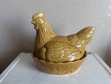 Vintage Ceramic Hen Chicken
