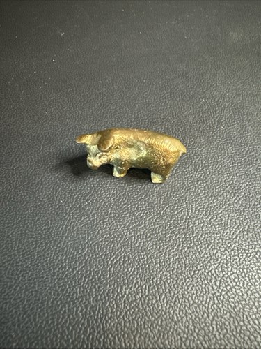 Small brass pig - brass,