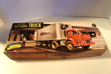 VINTAGE PLASTIC MODEL KITS