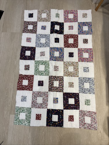 Lovely vintage patchwork quilt - lovely,