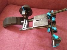 Walimex Pro DSLR RL-02 Hand / Shoulder Video Rig, Follow Focus. Great condition.