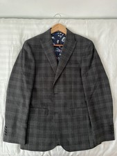 Italian Fabric Next Signature Wool Men’s 2-Piece Grey Suit 38R Slim 32 Long