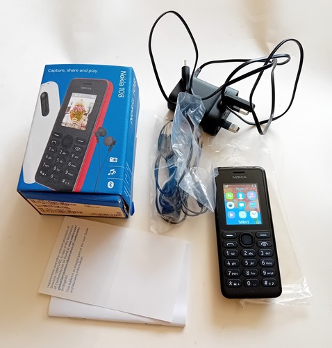 Vintage nokia 108 boxed colour - vintage,
