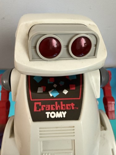 Tomy crackbot battery operated - crackbot,