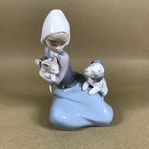 Lladro little friskies - little,