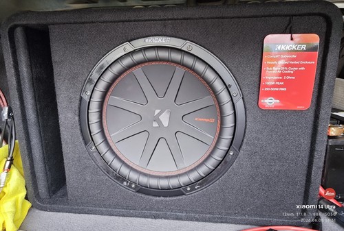 Kicker compr vented loaded - vented,