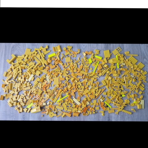 Lego yellow bricks - ,