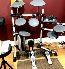YAMAHA DTX500 E DRUM KIT #