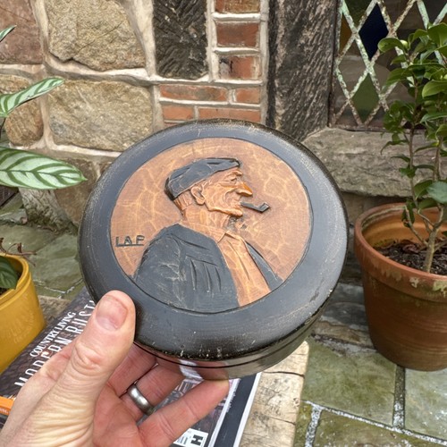 Vintage tobacco box carved - tobacco,