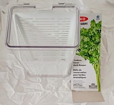 OXO Good Grips Herb Keeper
