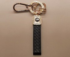 Gold R32 Custom Design, Black