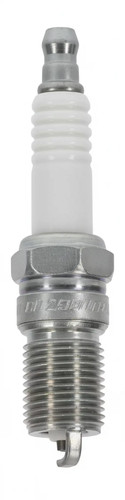 Spark plug earthed - spark, 1