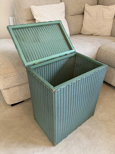 Genuine vintage lloyd loom - lloyd,