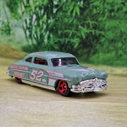 Hot wheels hudson hornet - hudson,