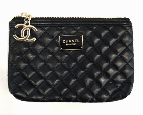 Chanel black quilted makeup - black,