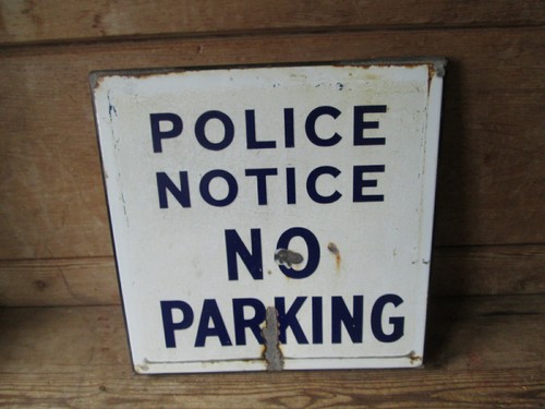 Enamel police parking - no,