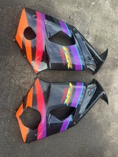 Yamaha FZR 600  side fairing