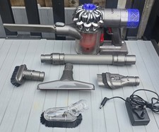 Dyson V6 Handheld - New