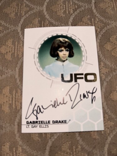 Gerry anderson ufo series - ufo, 3