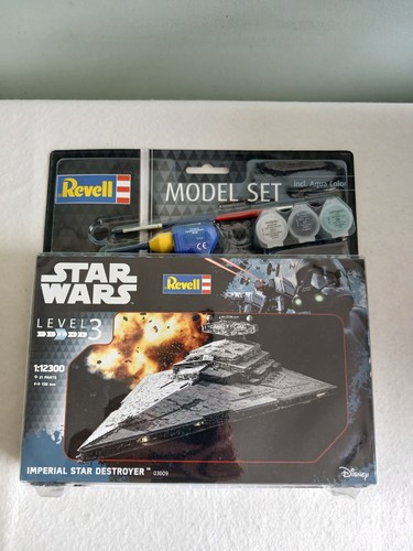 Revell 03609 12300 scale - 03609, 1:12300