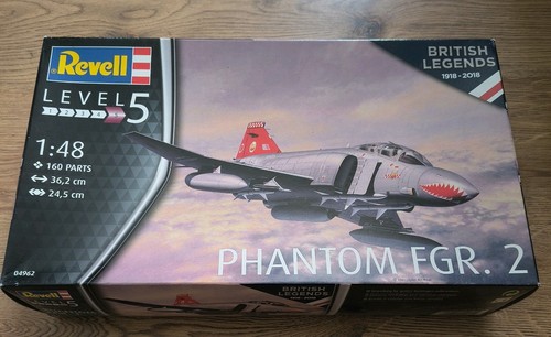 Revell phantom - revell,