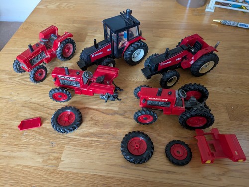 Britains farm toys - britains,