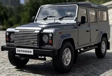 1:18 LAND ROVER Defender 110