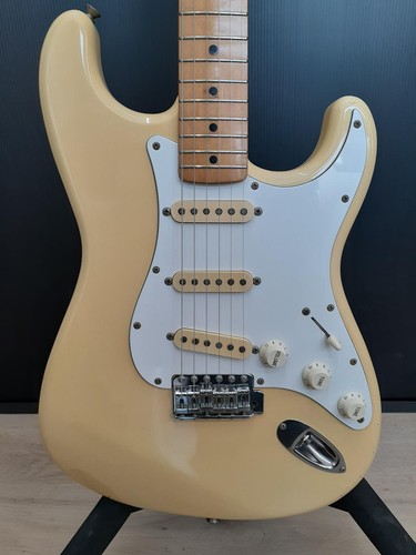 Fender stratocaster used - fender,
