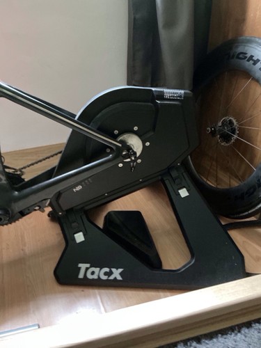 Neo tacx smart indoor - tacx, cycling