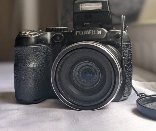 Fujifilm finepix s2980 14mp - fujifilm,