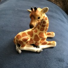 Beswick  Giraffe  calf with box
