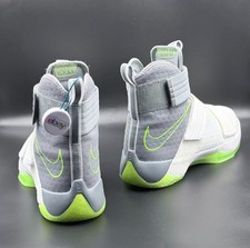 Size 13 - Nike LeBron Soldier 10 Dunkman