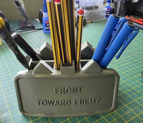 Large claymore pen holder - large,