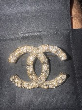 Authentic Chanel CC Logo Shinning Brooch