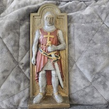 “Marcus Replicas Knight Figure Warwick Castle Handmade England Medieval Ornament