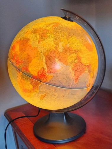 Scan globe illuminated - illuminated,