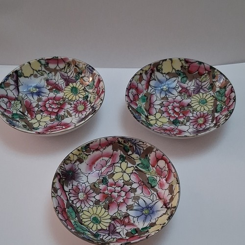 Vintage chinese plates - plates/, sweet