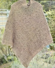 Pure wool chunky poncho in