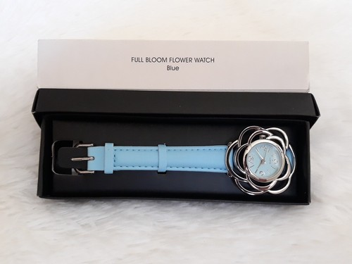 Avon full bloom flower - bloom, watch