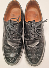 Dapper Dresser Alert Hoggs of