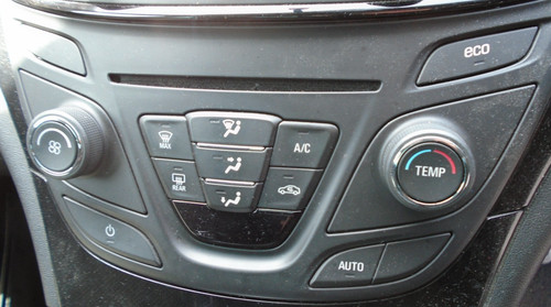 Vauxhall insignia sri 5dr - 14,