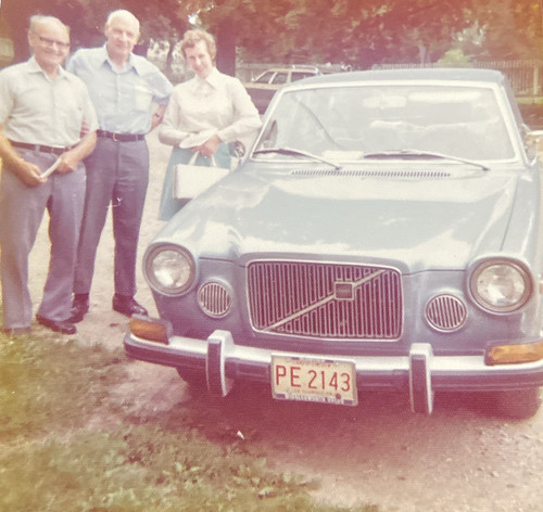 1970s volvo 164 sedan luxury - volvo,