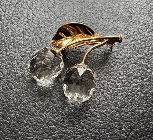 Genuine swarovski cherry - genuine,
