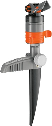 Turbine lawn sprinkler - turbine, on